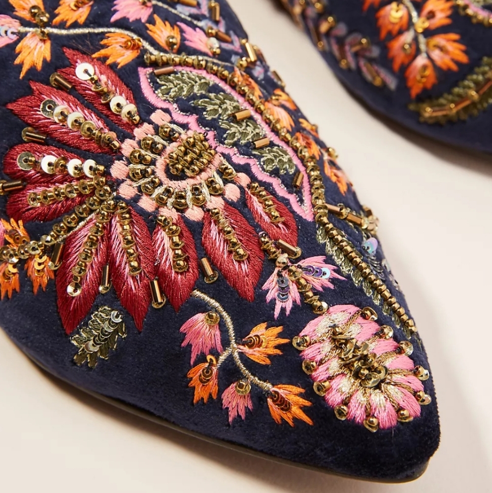 Anthropologie Embroidered Springtime Slides SZ 8